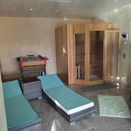 Lozen Avec Piscine Privee Interieure Lägenhet