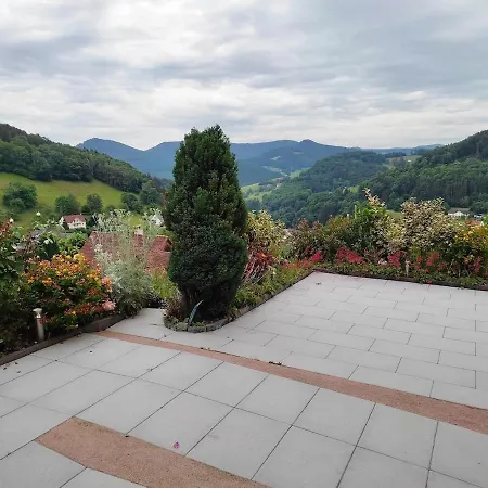 Lozen Avec Piscine Privee Interieure アパート *