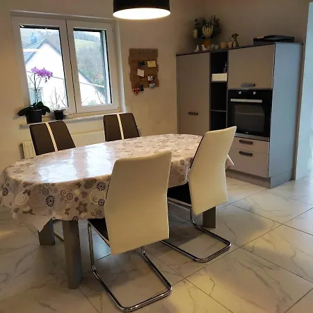 Lozen Avec Piscine Privee Interieure *